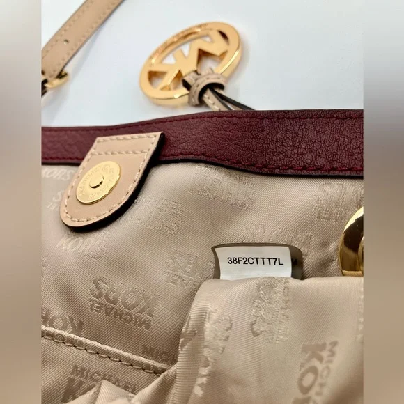 MICHAEL KORS Burgundy Jet Set Tote *Like New* - Picture 12 of 13
